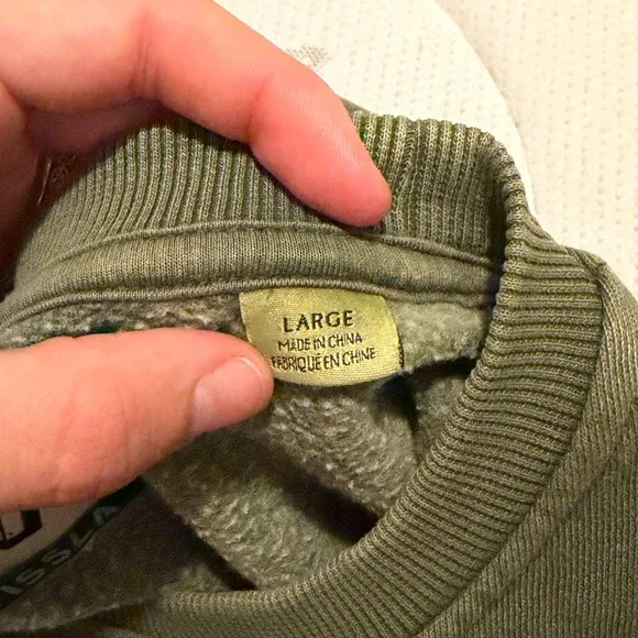 VISSLA sweatshirt - Picture 13 of 14